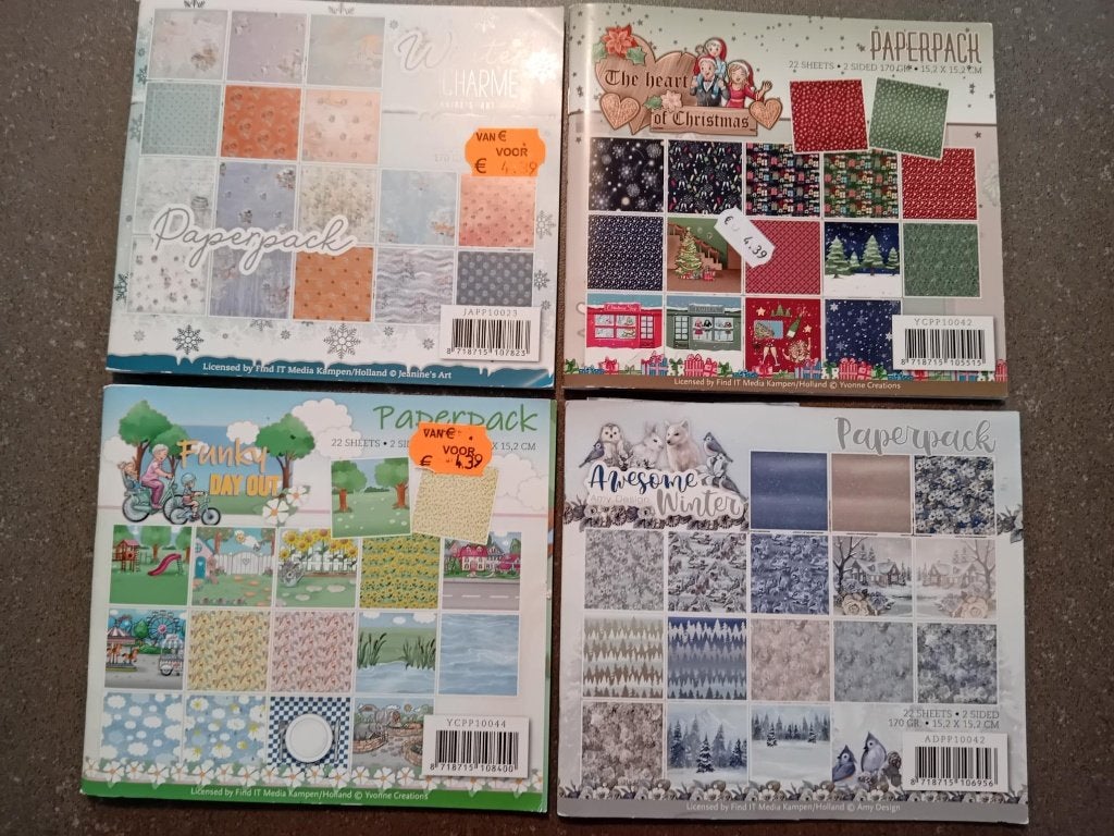 4 Paper packblokken. Samen €2,50 (z.g.a.n.), Hobby en Vrije tijd, Ophalen of Verzenden, Zo goed als nieuw, Kerst, Overige typen