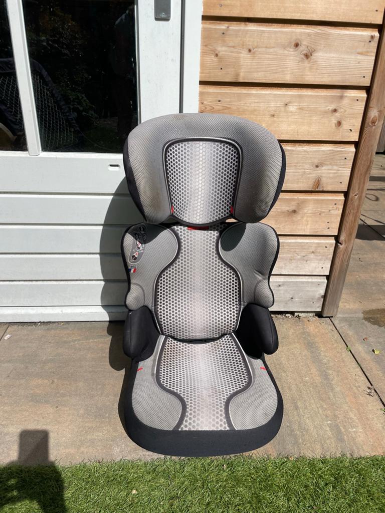 HEMA Zitverhoger met rugleuning, verstelbare hoofdsteun, 15 t/m 36 kg, Verstelbare rugleuning, Ophalen, Overige merken