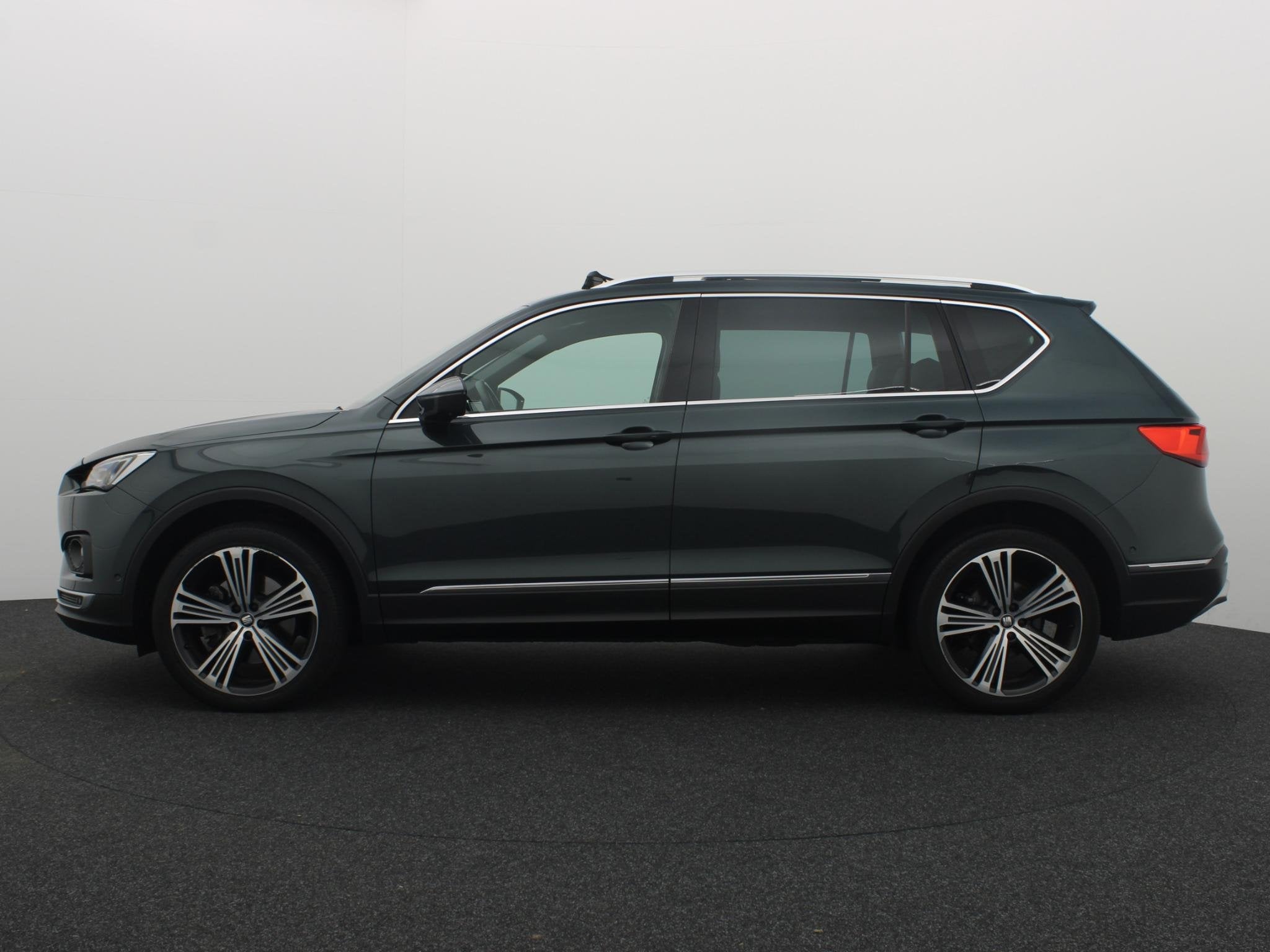 SEAT Tarraco 2.0 TSI 4DRIVE Xcellence 7p. AWD / AUTOMAAT / P, Automaat, Stof, Gebruikt, Euro 6