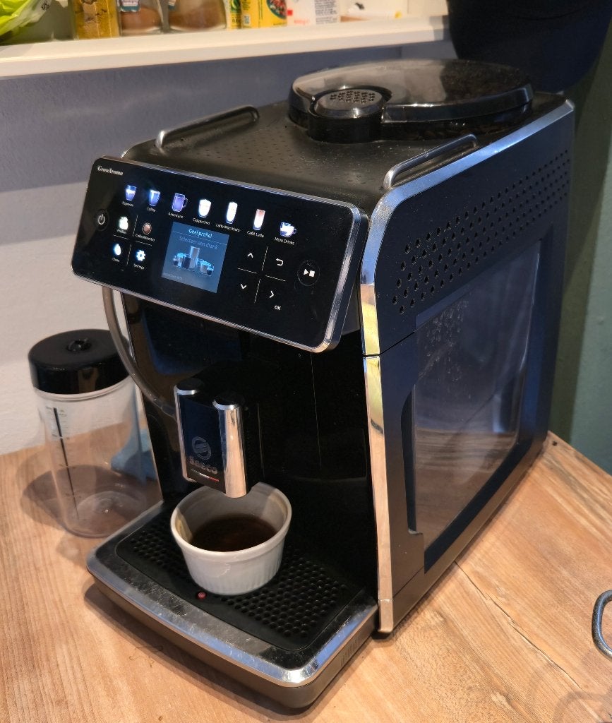Saeco Granaroma SM6580/00, Witgoed en Apparatuur, Koffiezetapparaten, Ophalen, Afneembaar waterreservoir, Koffiemachine, Zo goed als nieuw