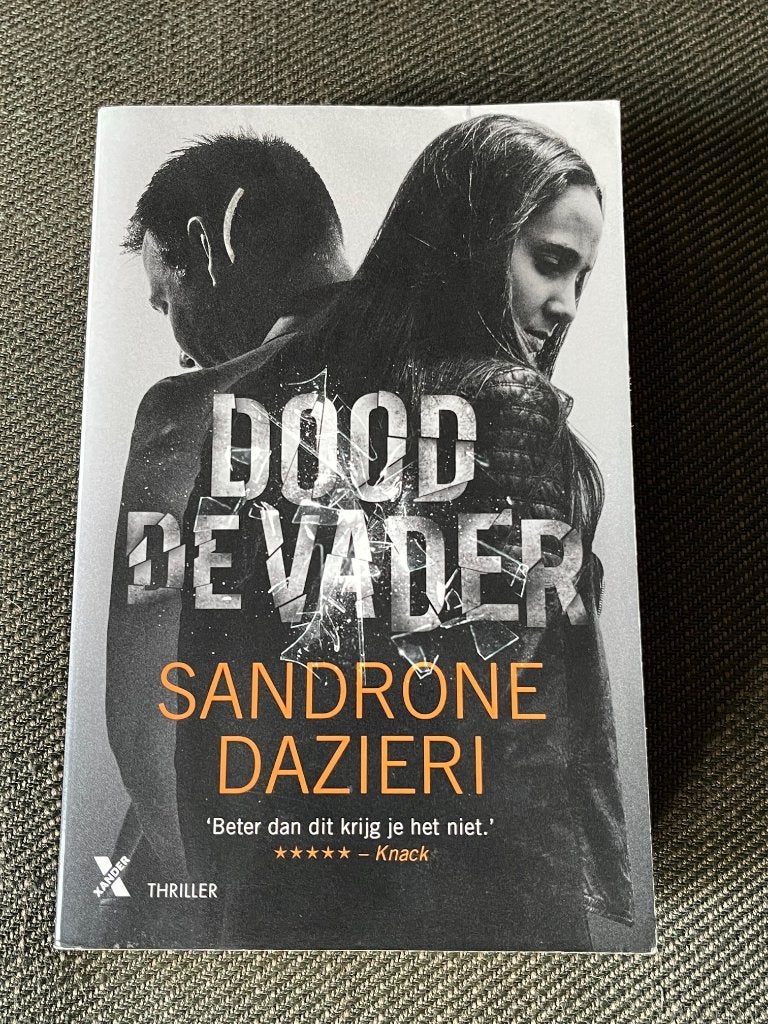 Sandrone Dazieri - Dood de vader., Ophalen of Verzenden, Zo goed als nieuw, Sandrone Dazieri