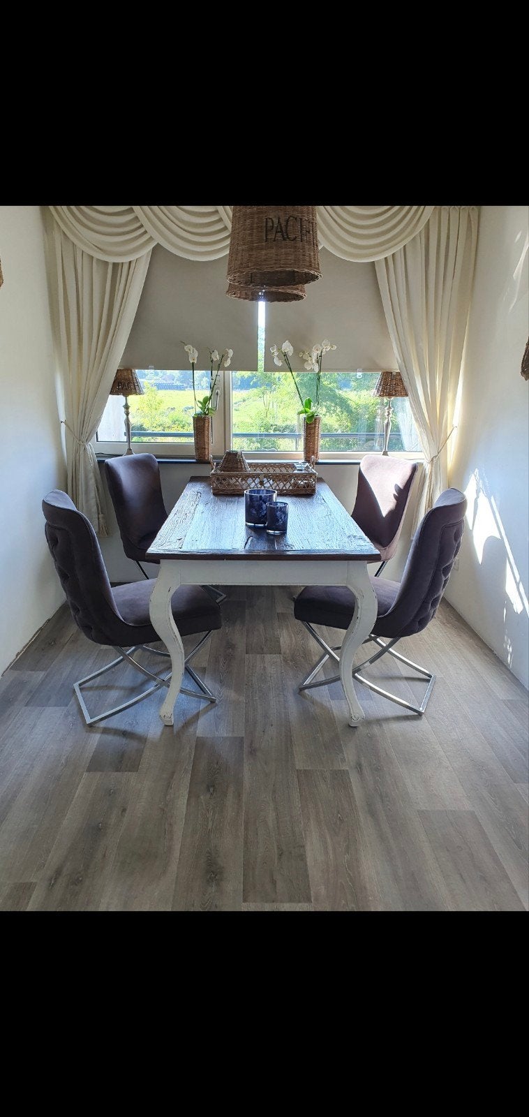 Riviera maison eettafel, Ophalen, Zo goed als nieuw