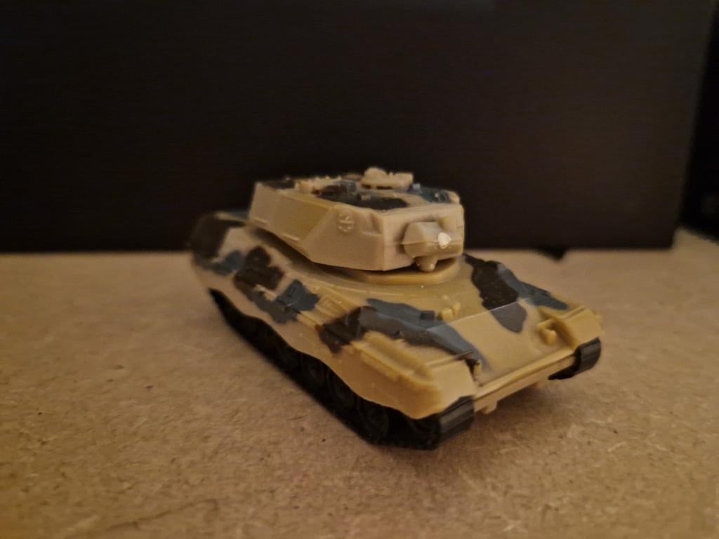 Miniatuur tank model - GRATIS, Hobby en Vrije tijd, Overige merken, Gebruikt, Ophalen of Verzenden, Tank