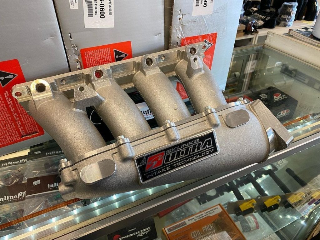 Skunk2 intake Manifold spruitstuk Honda Civic Integra K20a2