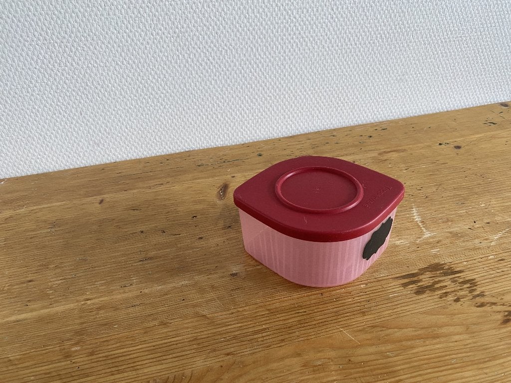 Tupperware Bakje ( rood, 470 ml ), Huis en Inrichting, Ophalen of Verzenden, Gebruikt, Rood, Bak of Kom