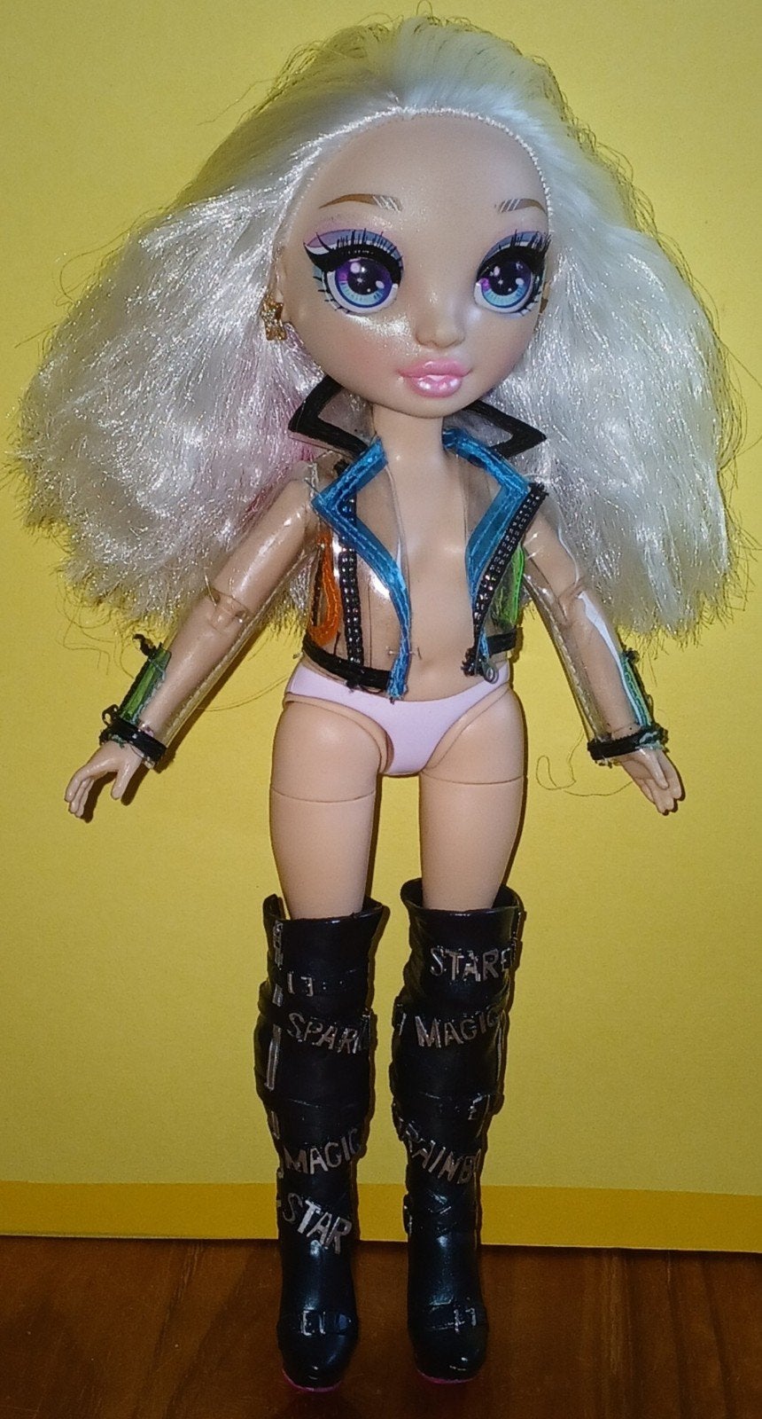 Rainbow High pop, Verzamelen, Poppen, Ophalen of Verzenden, Gebruikt, Fashion Doll
