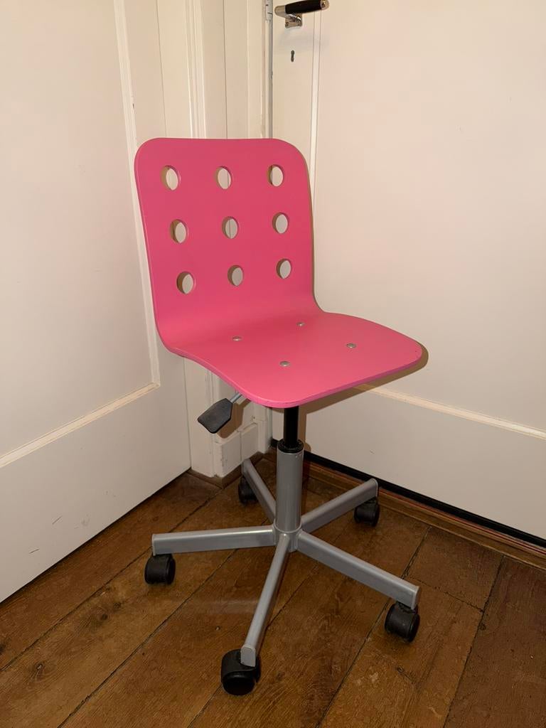 IKEA bureaustoel roze, Huis en Inrichting, Bureaustoelen, Ophalen, Zo goed als nieuw, Roze, Bureaustoel