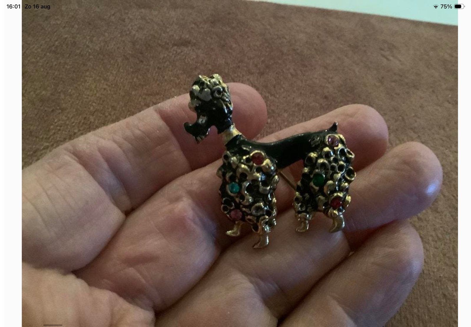 Vintage vergulde broche puddel hond met zirkoon en emaille, Overige materialen, 4 tot 7 cm, Verzenden, Zo goed als nieuw
