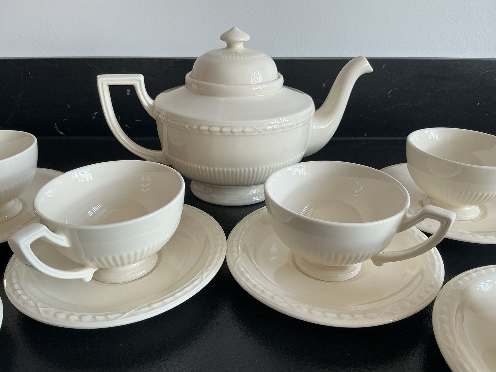 Recamier theepot en zes kop en schotels, Ophalen of Verzenden, Keramiek, Overige stijlen, Theepot