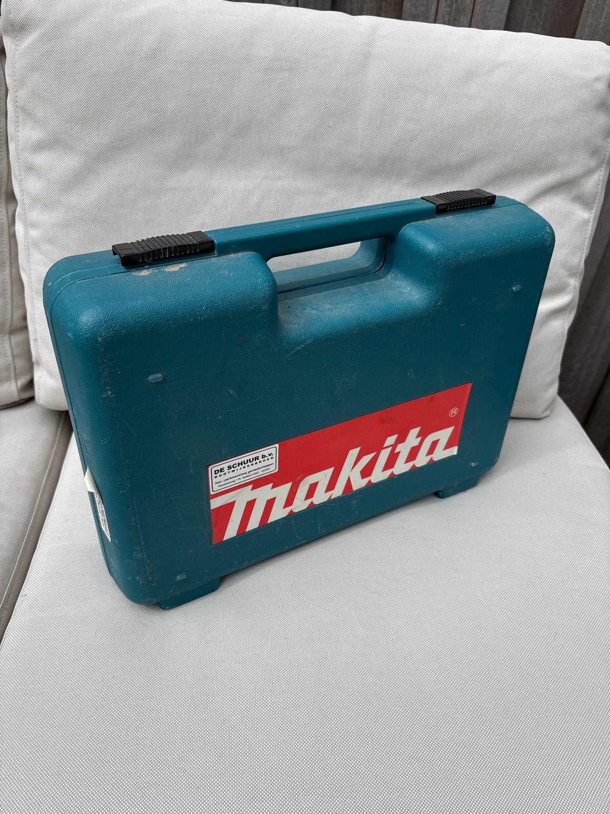 Makita Accu Boor-/Schroefmachine 6270DWAE (Accu's zwak), Doe-het-zelf en Verbouw, Ophalen, Gebruikt, Variabele snelheid, Boor- en Schroefmachine