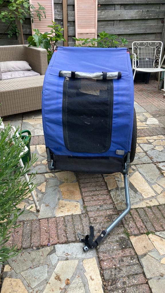 Honden fietskar, Ophalen, Gebruikt, Hondenkar