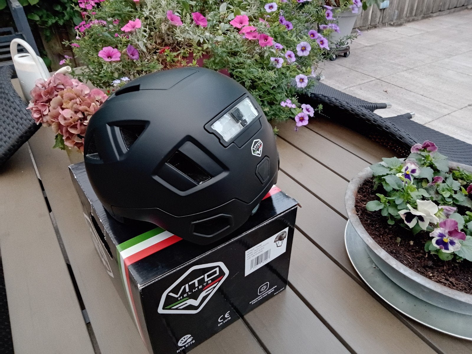 Vito helm, Fietsen en Brommers, Brommerhelmen, Ophalen, Zo goed als nieuw, Vito