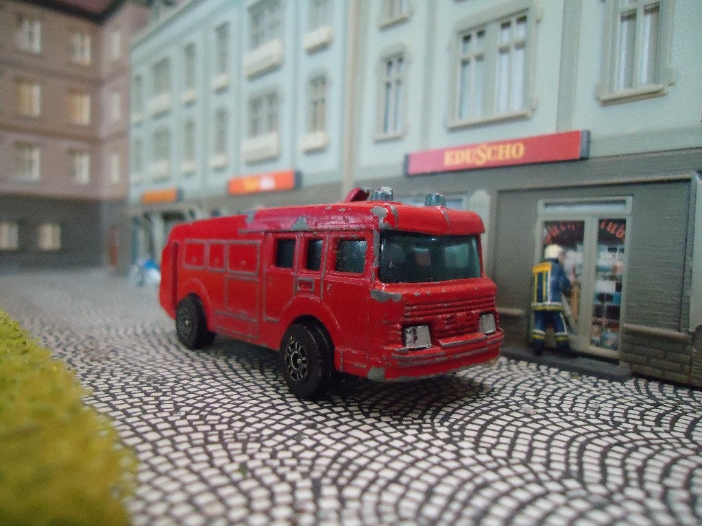 +/- 1:100 ERF brandweer bluswagen - Corgi Juniors #2, Ophalen of Verzenden, Gebruikt, Auto