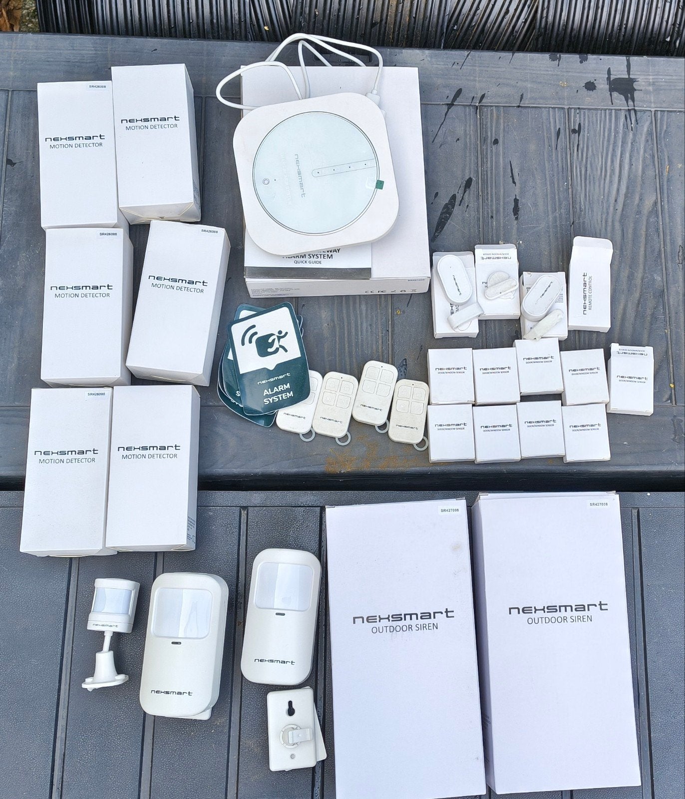 NEXSMART Compleet Alarmsysteem met Veel Sensoren, Doe-het-zelf en Verbouw, Ophalen, Beweging, Nieuw, Compleet systeem