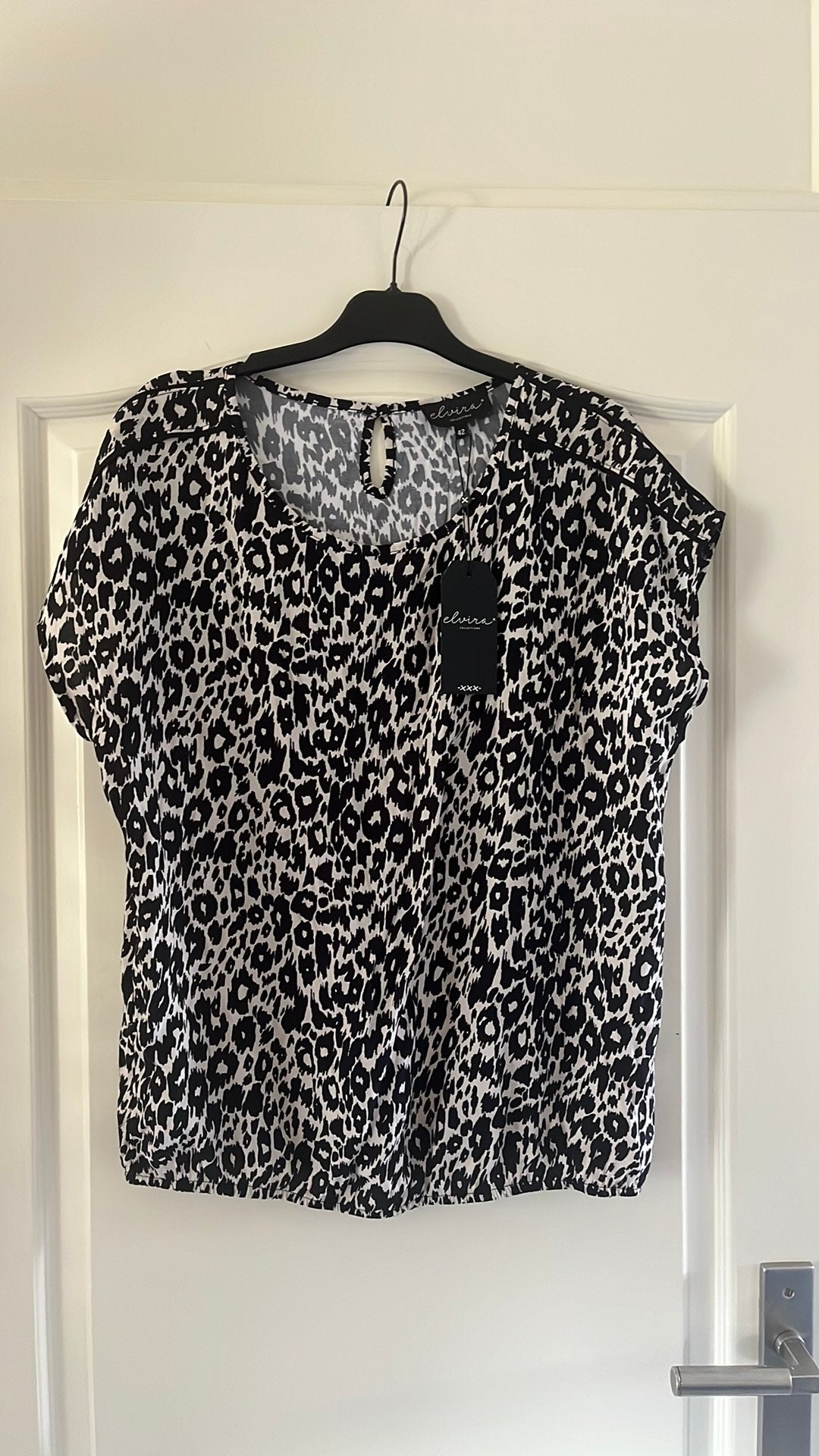 Shirt mouwloos Elvira xl zwart licht beige, Zwart, Maat 46/48 (XL) of groter, Nieuw, Ophalen of Verzenden