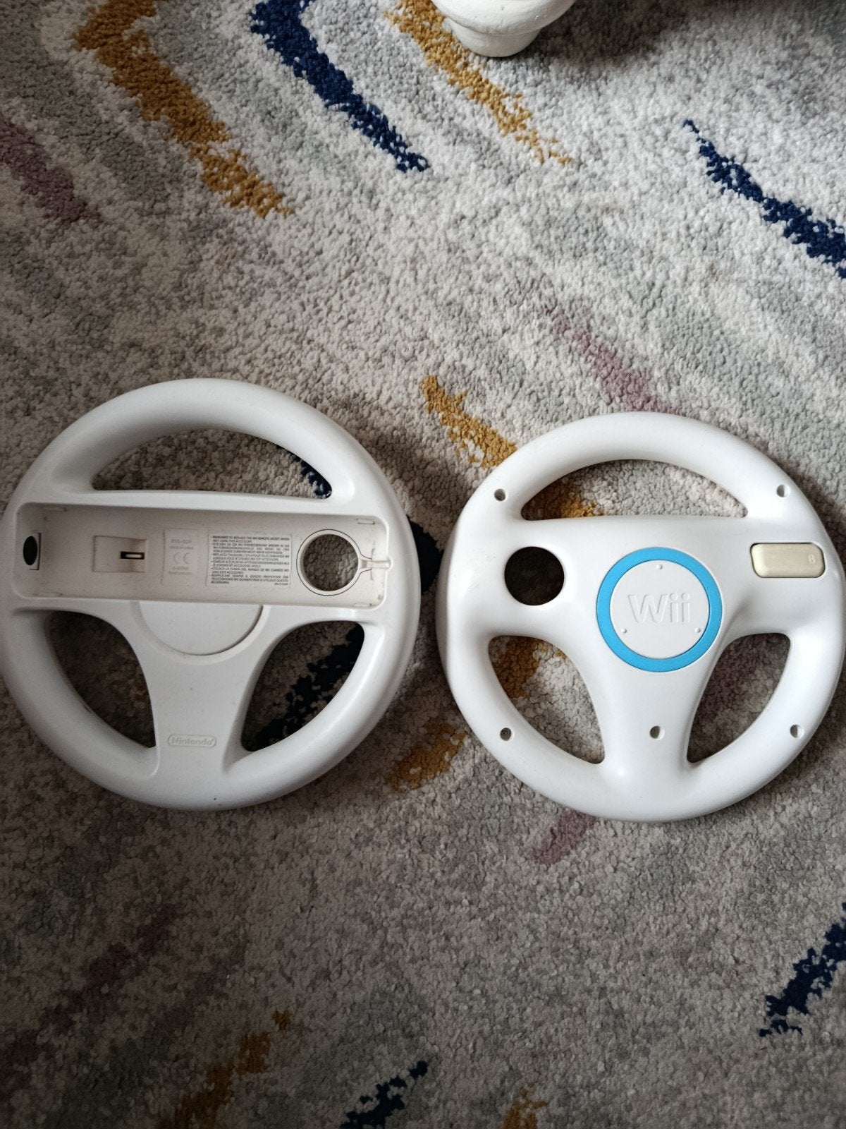 2 orginele Wii stuurtje., Ophalen, Gebruikt, Stuurtje of Sportattribuut, Draadloos
