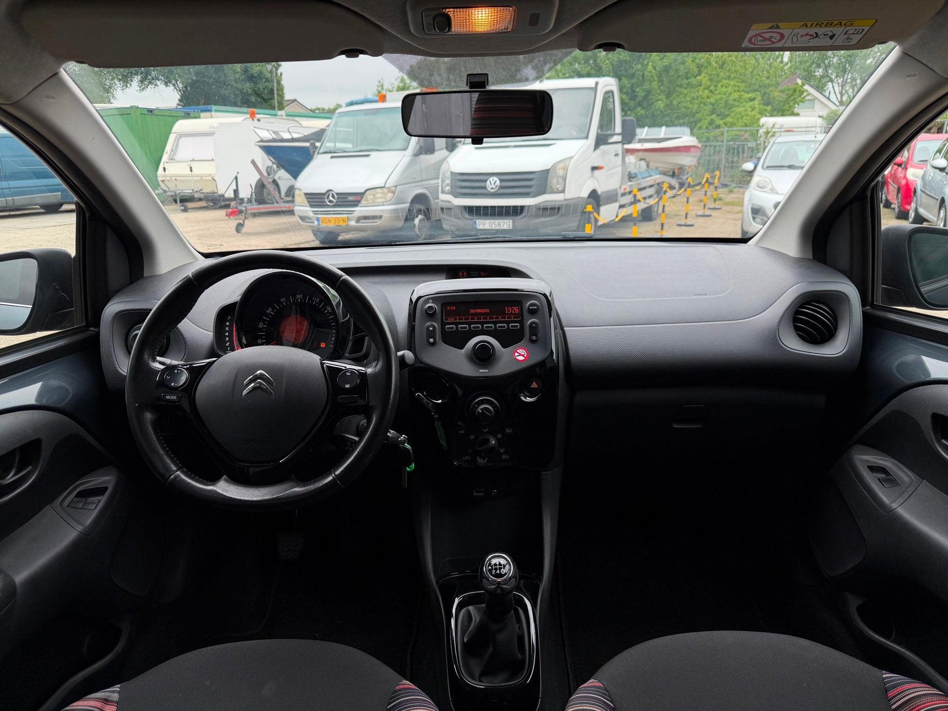 Citroen C1 1.0 | Airco | Bluetooth | E-Pakket | Cruise |, Auto's, Voorwielaandrijving, Gebruikt, Euro 6, 4 stoelen