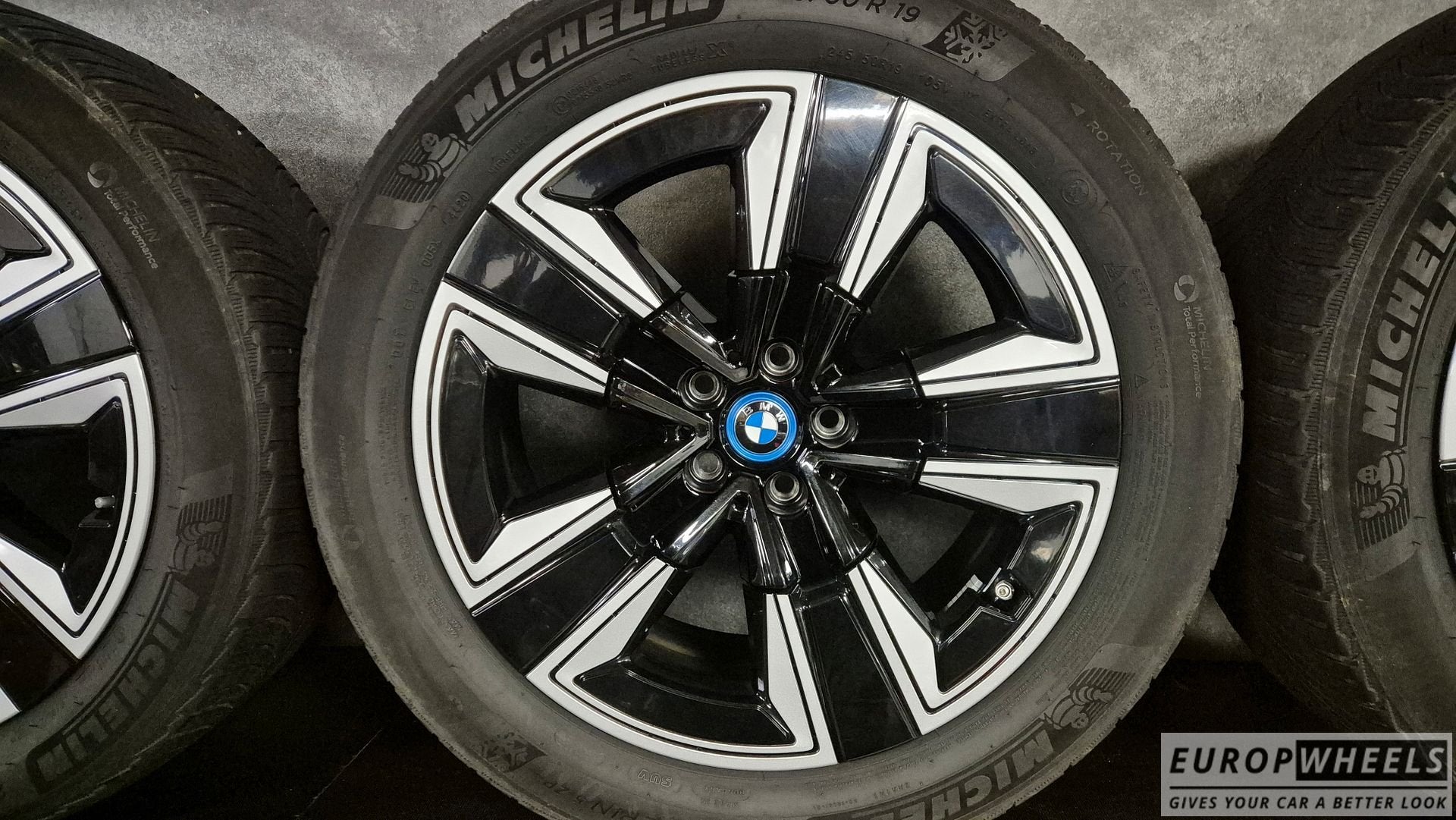 19 inch BMW X3 X4 Ix3 IX4 G01 Winterbanden 842 G45