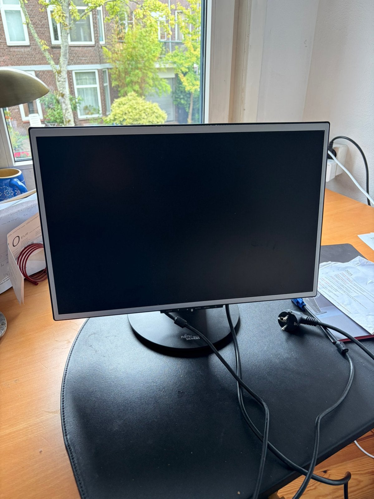 Gratis computer beeldscherm, Computers en Software, Ophalen, Zo goed als nieuw, Overige typen, Onbekend