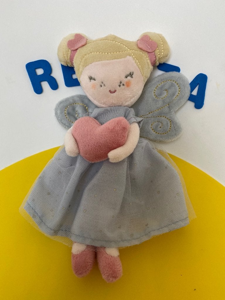 K1592 little dutch pop popje met hartje, Ophalen of Verzenden, Zo goed als nieuw, Overige typen