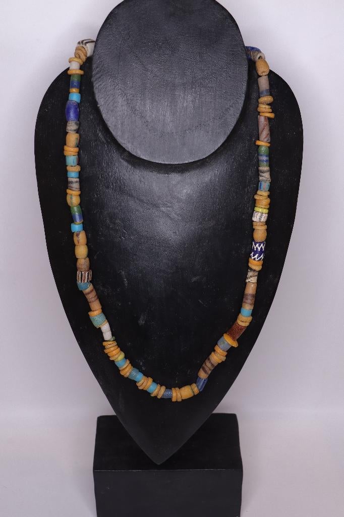 Vintage handelskralen ketting uit Ghana gemixt, Ophalen of Verzenden, Overige materialen, Ketting