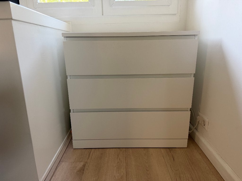 Malm ladekast wit in topstaat, Huis en Inrichting, Kasten | Ladekasten, Zo goed als nieuw, 3 of 4 laden, Minder dan 100 cm, 25 tot 50 cm