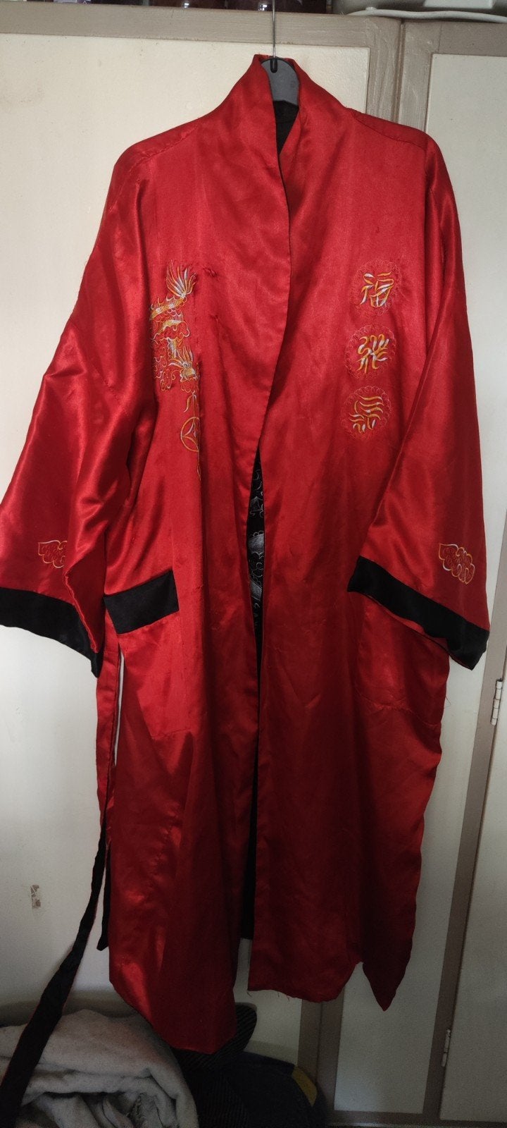 Vintage Originele Satijnen Kimono met Drakenborduurwerk, Ophalen of Verzenden, Gedragen