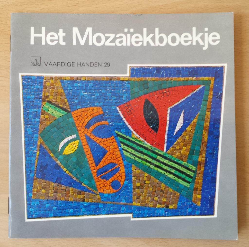 Het Mozaïekboekje - Werner Roll - 1971, Ophalen of Verzenden, Gelezen, Overige onderwerpen