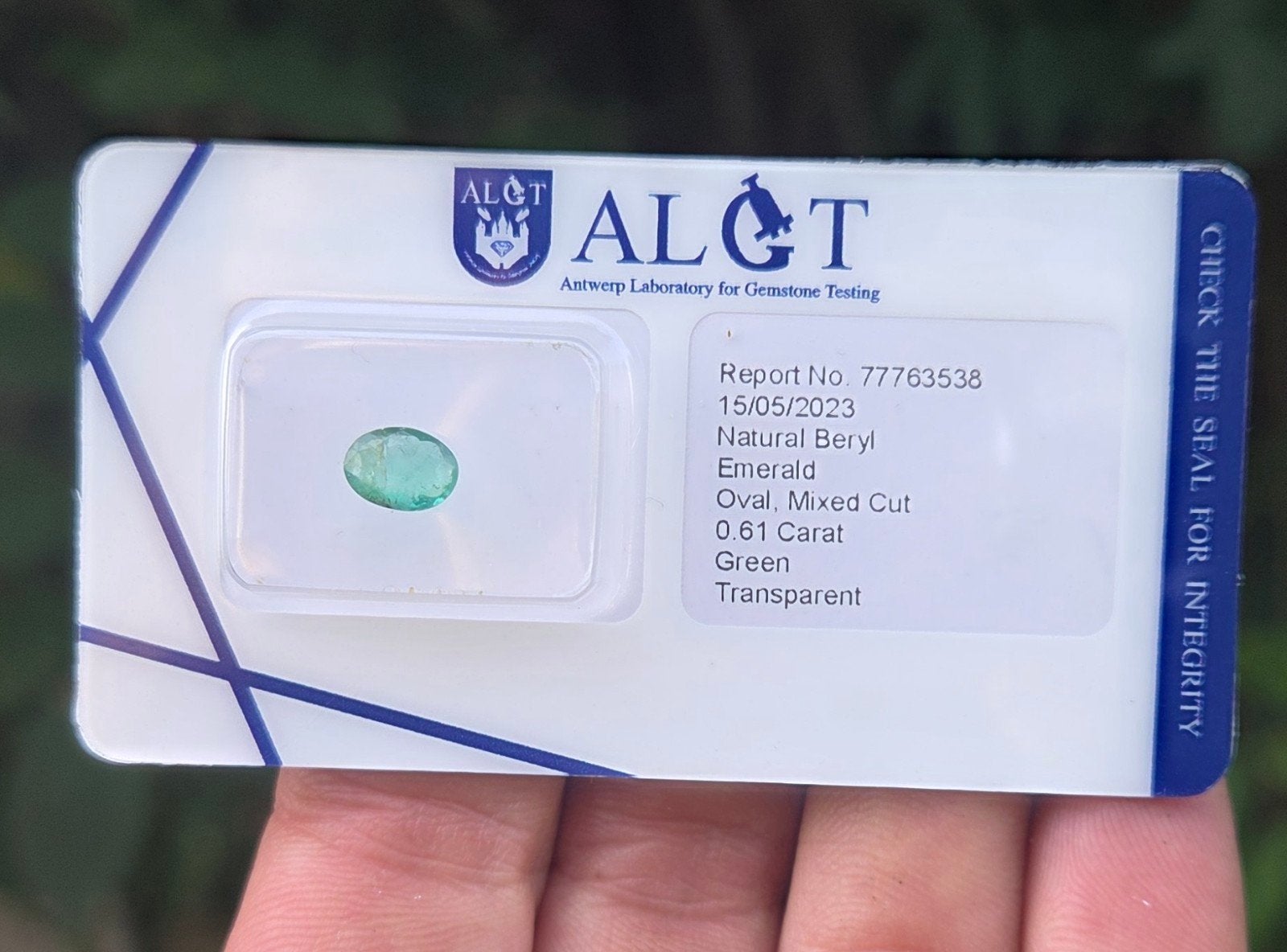 emerald gecertificeerd 0.61 karaat Zambia, Ophalen of Verzenden, Zo goed als nieuw