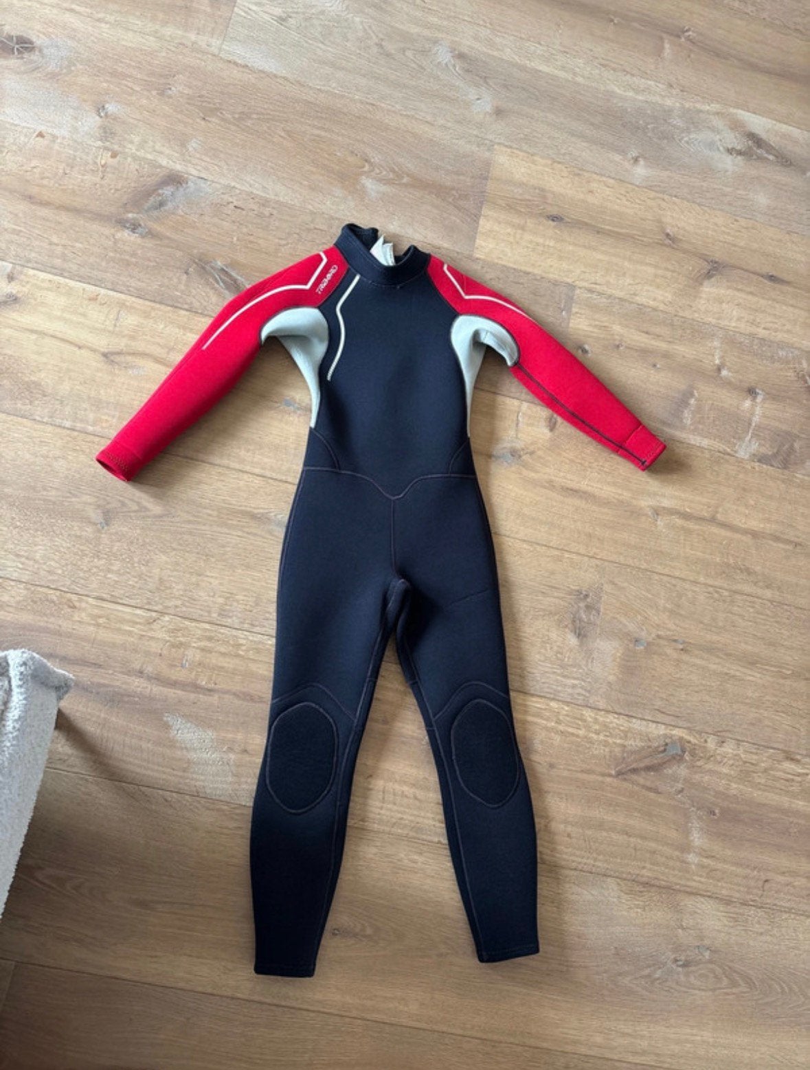Tribord wetsuit maat 122/133, Watersport en Boten, Ophalen, Zo goed als nieuw, Kind, Wetsuit