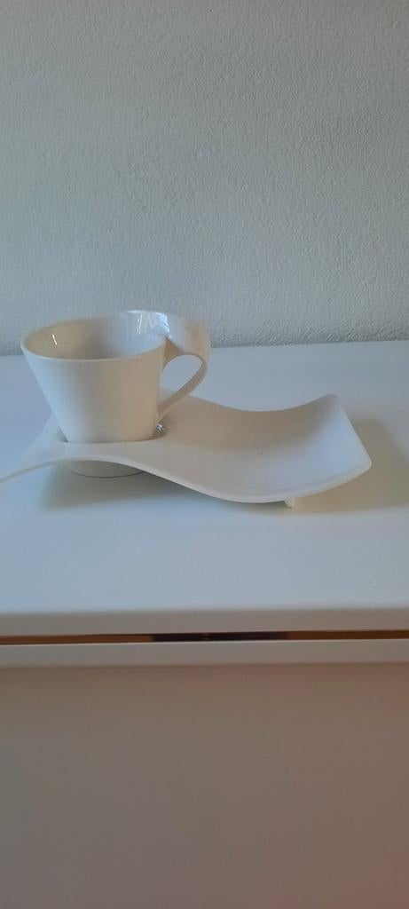 Servies, Ophalen, Zo goed als nieuw, Overige stijlen, Kop(pen) en/of Schotel(s)