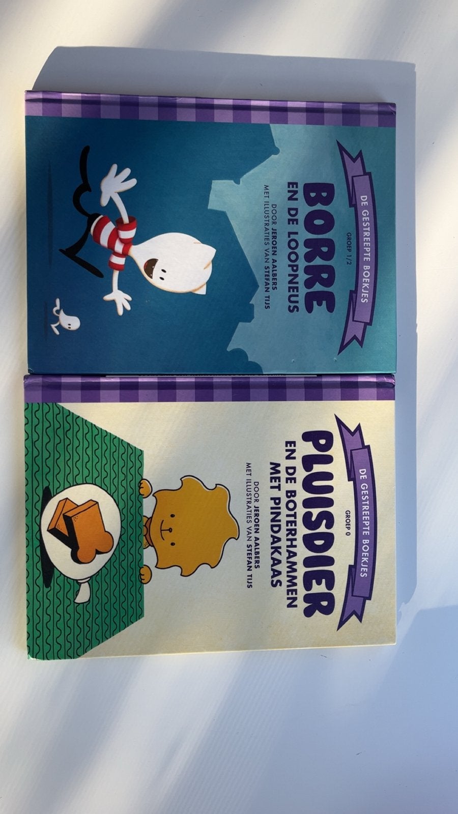 2 Borre boeken: Borre en de loopneus & Pluisdier en de boter, Ophalen of Verzenden, Gelezen, 3 tot 4 jaar