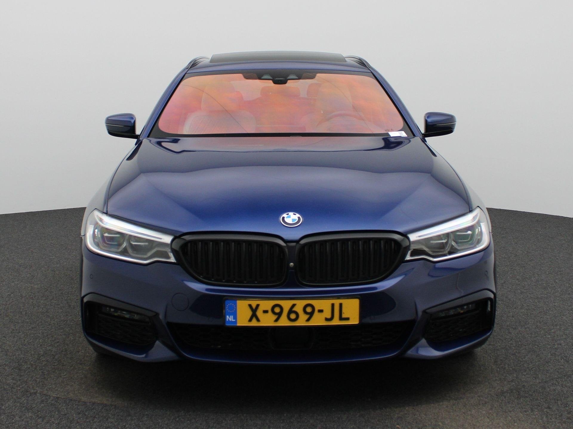 BMW 5-serie Touring 540i xDrive High Executive | Automaat |, 12 maanden, Gebruikt, Euro 6, Blauw