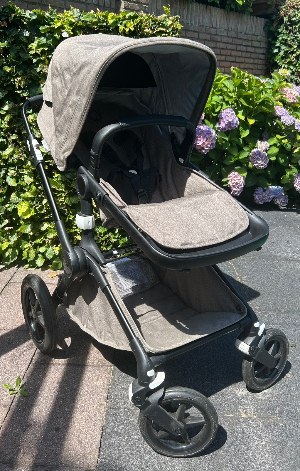 Bugaboo Fox 2 Limited Edition Taupe - Z.G.A.N., Ophalen, Bugaboo, Zo goed als nieuw, Combiwagen
