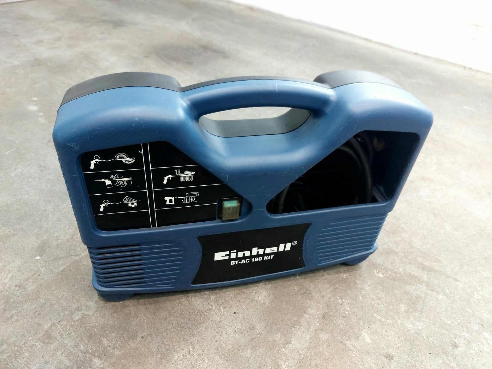 Einhell BT-AC 180 KIT Compressor - Draagbaar en Compact, Doe-het-zelf en Verbouw, Gebruikt, Ophalen of Verzenden, Minder dan 200 liter/min