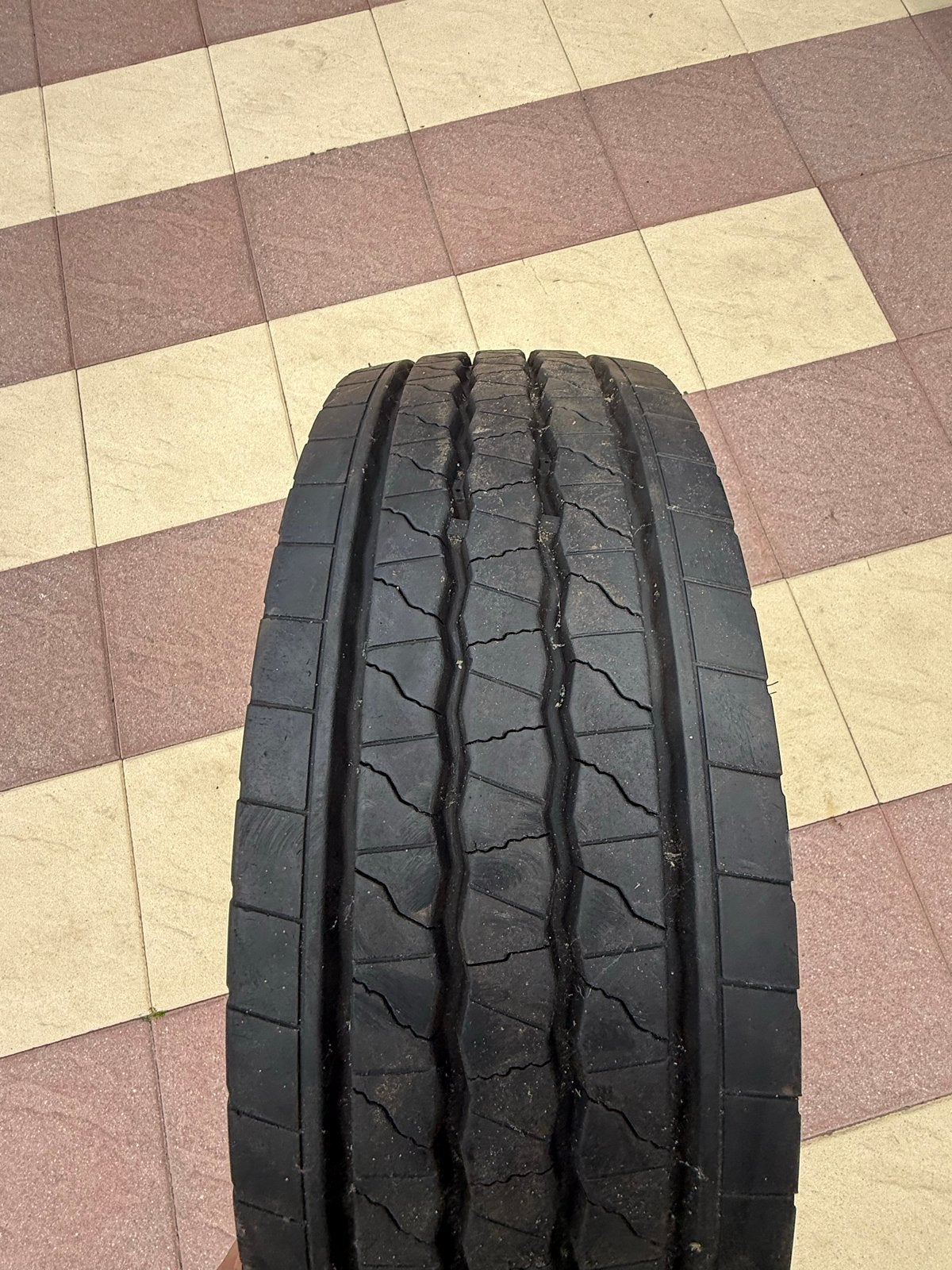 Gebruikte Hankook Smart Flex AH35 band 265/70R17.5, Auto-onderdelen, Banden en Velgen, Ophalen, Gebruikt, Vrachtwagen, 265 mm