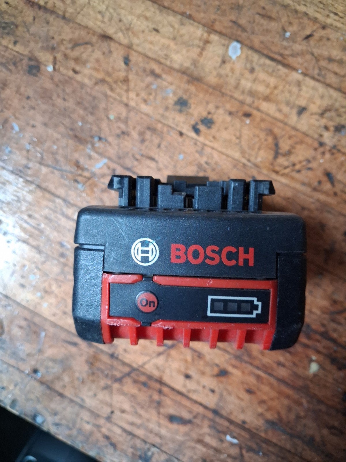 Bosch AL 1860 CV Oplader met 2x 14.4V Li-ion Accu's, Ophalen of Verzenden, Zo goed als nieuw, Boor- en Schroefmachine