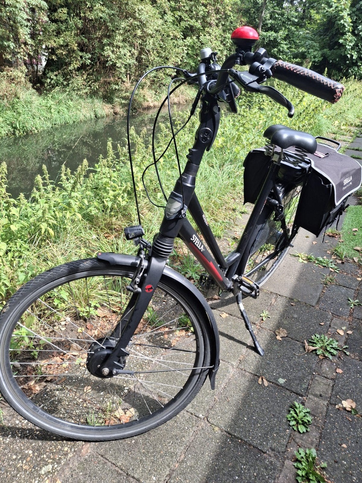 Vlotte Zwart/Rode Stella/Vicenza/ Elec,Damesfiets, Ophalen of Verzenden, Overige merken