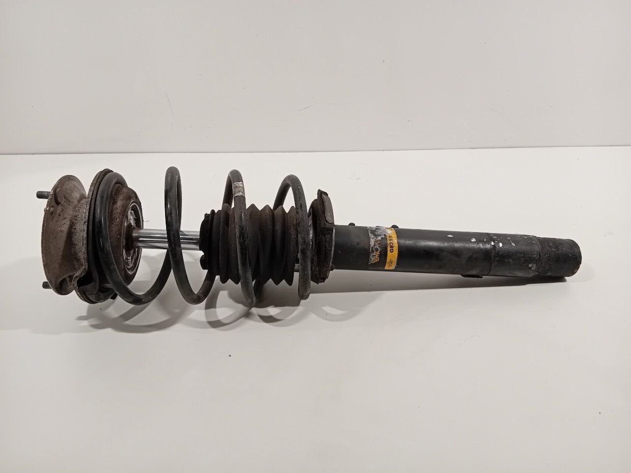 Veerpoot links voor BMW 3 serie, Onderdelen@venauto.nl, Van der Ven Autorecycling B.V., Gebruikt, Ettenseweg 76, 4706 PB Roosendaal, The Netherlands