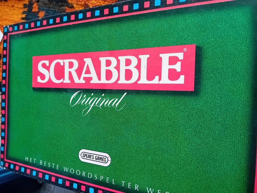 Scrabble Original - Het Klassieke Woordspel, Hobby en Vrije tijd, Gezelschapsspellen | Bordspellen, Drie of vier spelers, Ophalen of Verzenden
