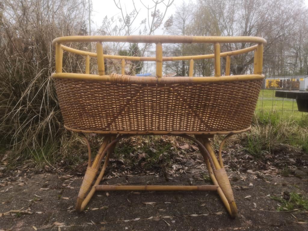 Vintage rotan wiegje, jaren '60/'70, Kinderen en Baby's, Babywiegjes en Ledikanten, Ophalen, Gebruikt, Wieg