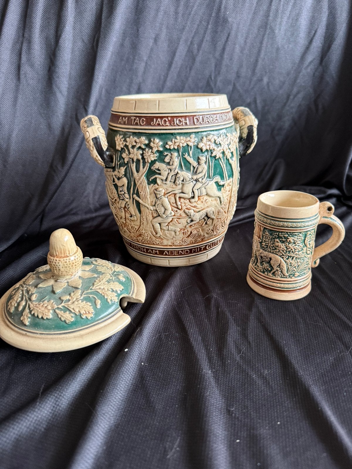 Antieke Duitse bierpul en pot - Musterschutz, Antiek en Kunst, Antiek | Keramiek en Aardewerk, Ophalen of Verzenden