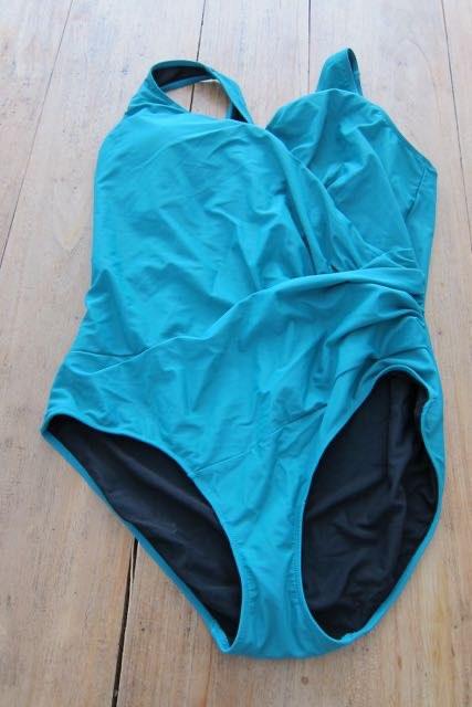 Bonprix badpak groen maat 50 nieuw dames, Bonprix, Badpak, Zo goed als nieuw, Schipluidenlaan 20 5035KJ Tilburg
