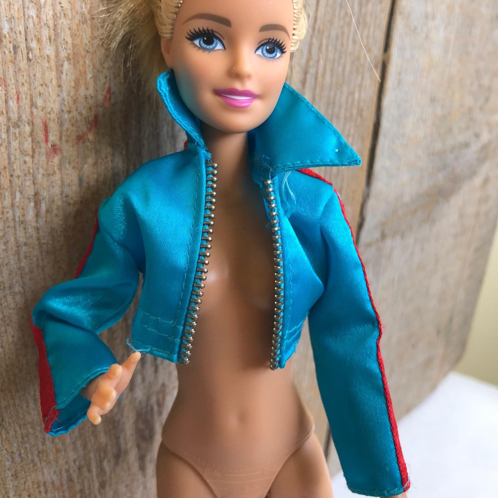Generation girl Tori Rood blauw jasje voor Barbie, Ophalen of Verzenden, Zo goed als nieuw, Barbie