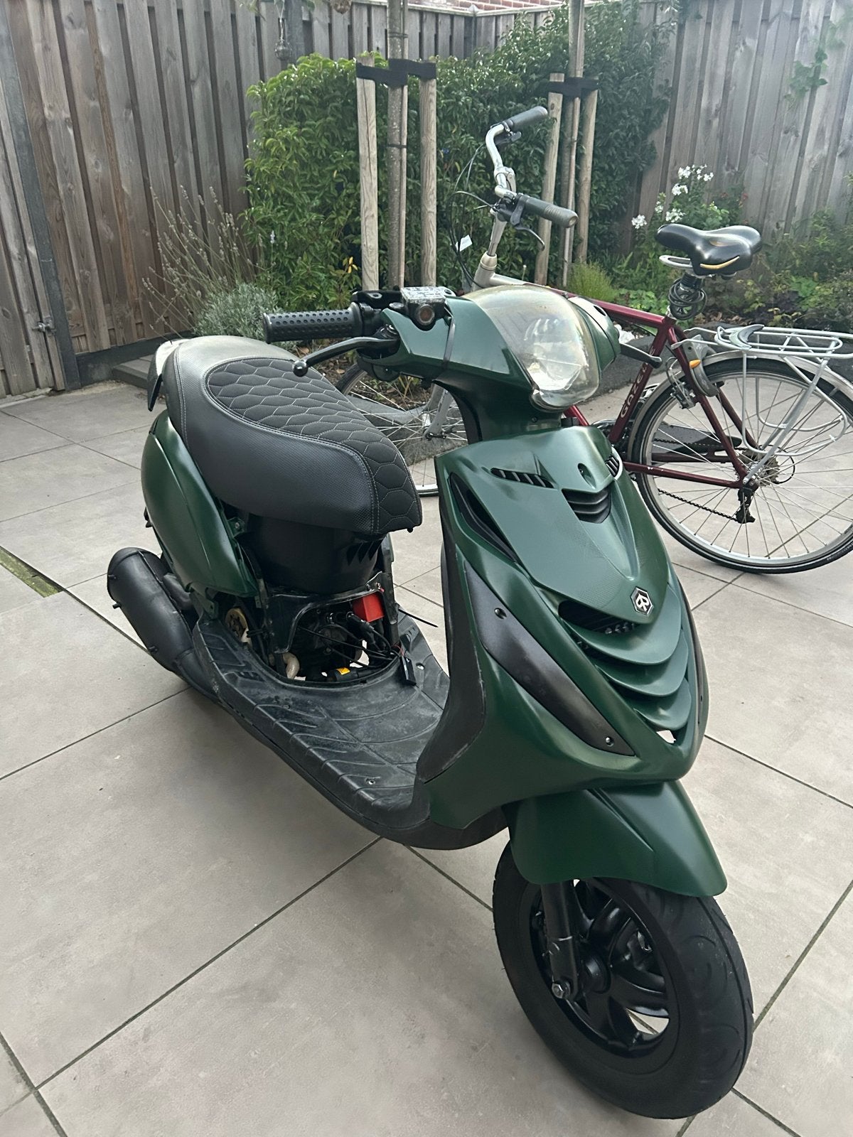 Piaggio Zip 150cc lc hexagon (duitse pap), Gebruikt, Maximaal 45 km/u, Zip, Ophalen of Verzenden