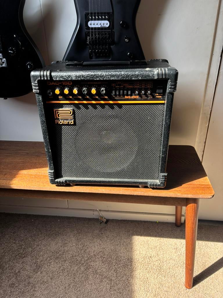 Roland DAC-15D gitaar versterker, Ophalen, Gebruikt, Gitaar, Minder dan 50 watt