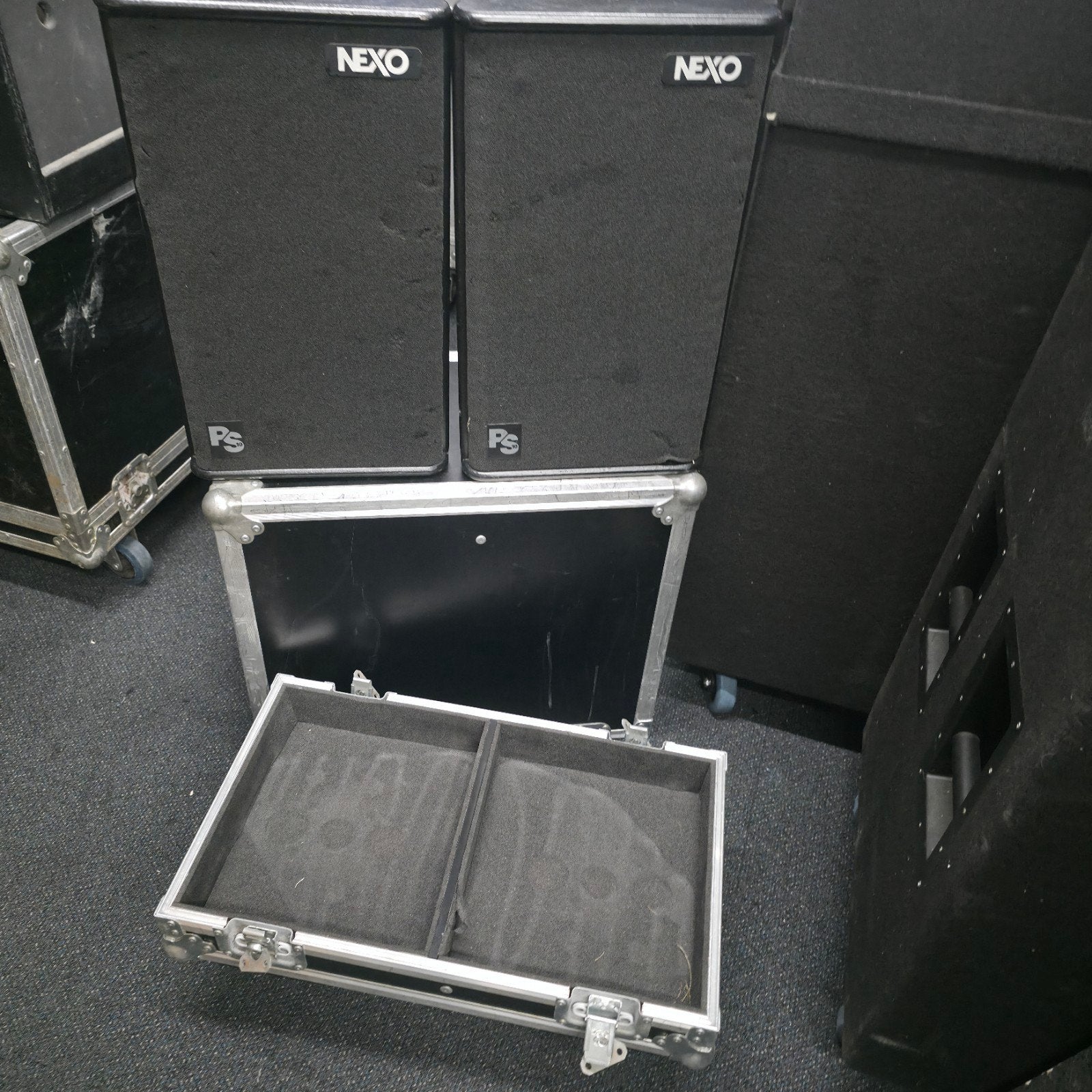 NEXO  PS10   speakers  4 x  in case  met nexo  processor, Ophalen of Verzenden, Overige merken