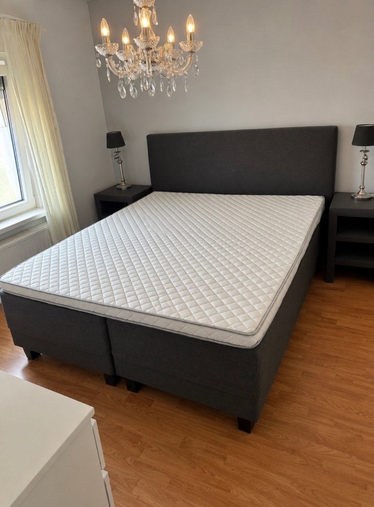 Swiss sense elektrisch bed, Ophalen, Tweepersoons, Zo goed als nieuw, 200 cm