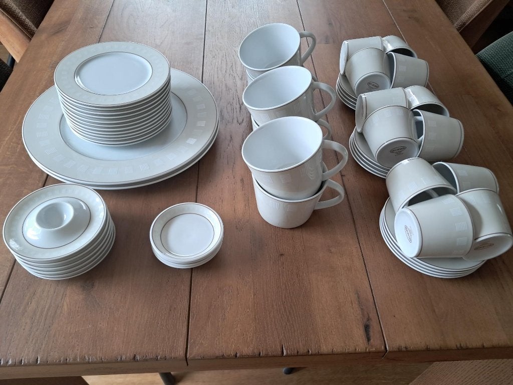 Sahara servies , NIEUW/Z.G.A.N.:, Huis en Inrichting, Overige merken, Nieuw, Ophalen of Verzenden, Overige stijlen