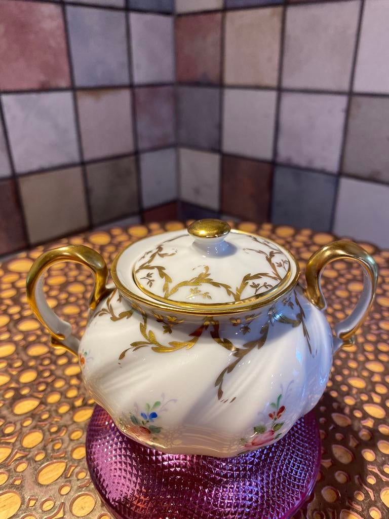 Limoges,Gout de Ville,Medicis Singer,antiek suikerpotje, Ophalen of Verzenden